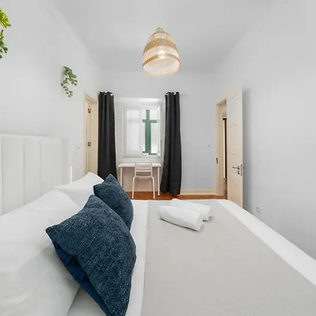 3db- Walk Everywhere From Bright And Stylish In An Exceptional Location דירה